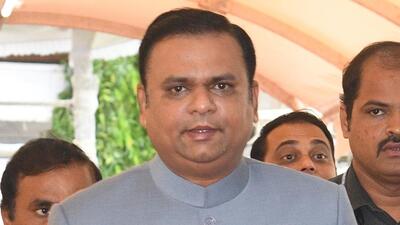 Maharashtra assembly speaker Rahul Narwekar had sought three week time to decide on a disqualification pleas of Shiv Sena MLAs. (HT Photo)