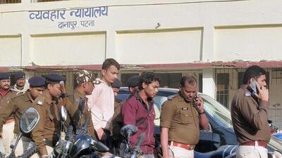 The two assailants apprehended after the incident. (Santosh Kumar/HT) The two assailants apprehended after the incident. (Santosh Kumar/HT)