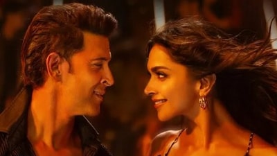 Fighter song Sher Khul Gaye: Hrithik Roshan and Deepika Padukone will get you in the mood to party. Fighter song Sher Khul Gaye: Hrithik Roshan and Deepika Padukone will get you in the mood to party.