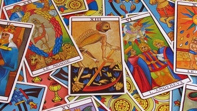 Read about your daily tarot prediction for December 16, 2023. (Pixabay)