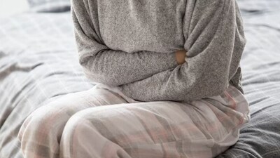 She concluded, “Constipation can lead to various complications like swollen and inflamed veins in the rectum (hemorrhoids), tears in the anus lining from hardened stool (anal fissures), infections in pouches formed off the colon wall (diverticulitis), fecal impaction, and damage to pelvic floor muscles leading to urinary leakage (stress urinary incontinence). Hence, constipation is a common and generally treatable condition, often linked to lifestyle choices. By adopting a balanced diet, staying hydrated and embracing an active lifestyle, individuals can mitigate the discomfort associated with constipation and maintain optimal digestive health. Please consult your GI health physician if required.” (Freepik) She concluded, “Constipation can lead to various complications like swollen and inflamed veins in the rectum (hemorrhoids), tears in the anus lining from hardened stool (anal fissures), infections in pouches formed off the colon wall (diverticulitis), fecal impaction, and damage to pelvic floor muscles leading to urinary leakage (stress urinary incontinence). Hence, constipation is a common and generally treatable condition, often linked to lifestyle choices. By adopting a balanced diet, staying hydrated and embracing an active lifestyle, individuals can mitigate the discomfort associated with constipation and maintain optimal digestive health. Please consult your GI health physician if required.” (Freepik)