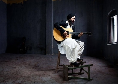 Singer Rabbi Shergill will be performing songs Bulla Ki Jaana Main Kaun. Singer Rabbi Shergill will be performing songs Bulla Ki Jaana Main Kaun.