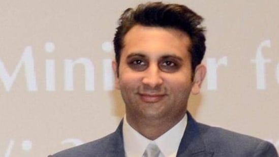 Adar Poonawalla, CEO of Serum Institute of India that manufactures the Covishield vaccine, has closed a deal to buy London’s most expensive house of the year worth approximately <span class='webrupee'>₹</span>1446 crore, according to a report in Financial Times. He has agreed to pay the amount for a 25,000 square foot Mayfair mansion. Aberconway House is a 1920s home near Hyde Park which will change hands after a sale was agreed by Dominika Kulczyk, daughter of the late businessman Jan Kulczyk, who was Poland’s richest man. With its staggering price of £138 million, this deal will make Aberconway House the second-most expensive home ever sold in London.(File)