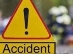 The accident took place near Sonkhamb village on Katol-Kalmeshwar Road between 12.15 am and 2 am.