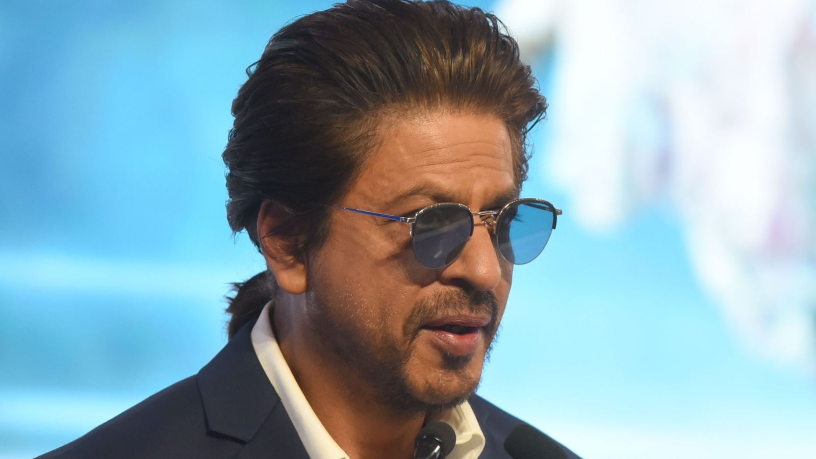 Shah Rukh Khan tops UK's Top 50 Asian Celebrities In The World list for ...