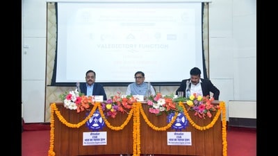Concluding ceremony of national conference at NBRI underway in Lucknow on Saturday. (HT PHOTO)