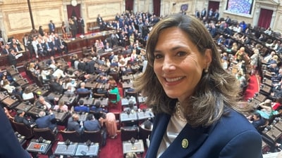 Bipartisan Immigration Bill promises to boost GDP by unleashing immigrant potential according to Rep. María Elvira Salazar (X/ Rep. María Elvira Salazar) Bipartisan Immigration Bill promises to boost GDP by unleashing immigrant potential according to Rep. María Elvira Salazar (X/ Rep. María Elvira Salazar)