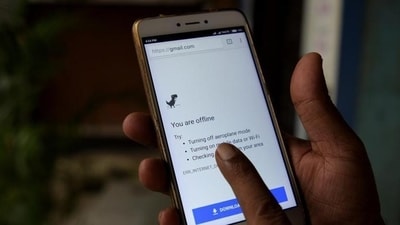 Mobile internet services (Representative Photo) Mobile internet services (Representative Photo)