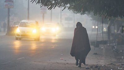 On Railway Road in Gurugram on Saturday. (Parveen Kumar/HT photo) On Railway Road in Gurugram on Saturday. (Parveen Kumar/HT photo)