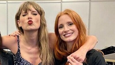 The actress revealed that Taylor had sent her a break-up playlist after they met each other for the first time at the 2011 Met Gala. The actress revealed that Taylor had sent her a break-up playlist after they met each other for the first time at the 2011 Met Gala.