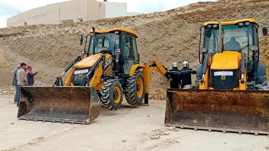 Two workers were also injured in the accident, as a 30-meter (100-foot) long section of the six-meter (20-foot) high walls near the Gate of the Floggers collapsed to the ground, as reported by the Civil Protection department.&nbsp;(AFP)