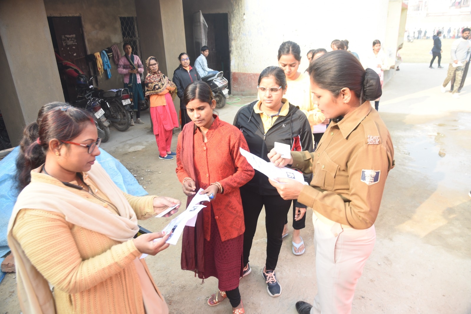BPSSC SI exam: Students appearing for shift 1 (Santosh Kumar ) BPSSC SI exam: Students appearing for shift 1 (Santosh Kumar )