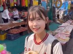 South Korean vlogger Kelly South Korean vlogger Kelly