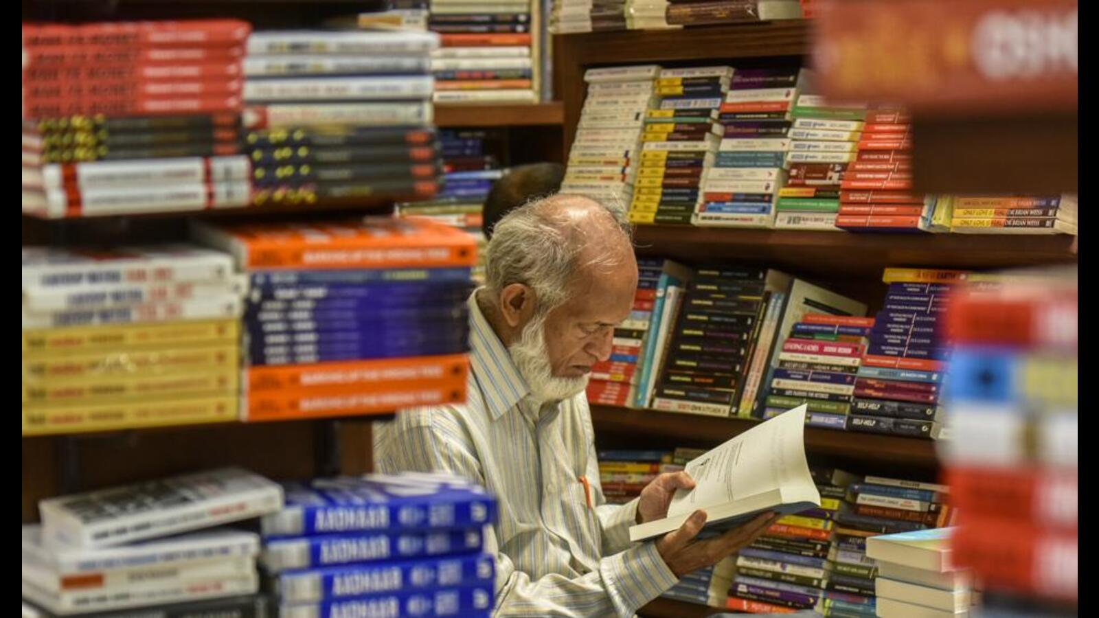 Poetrywala turns 20 - Vimarsana News