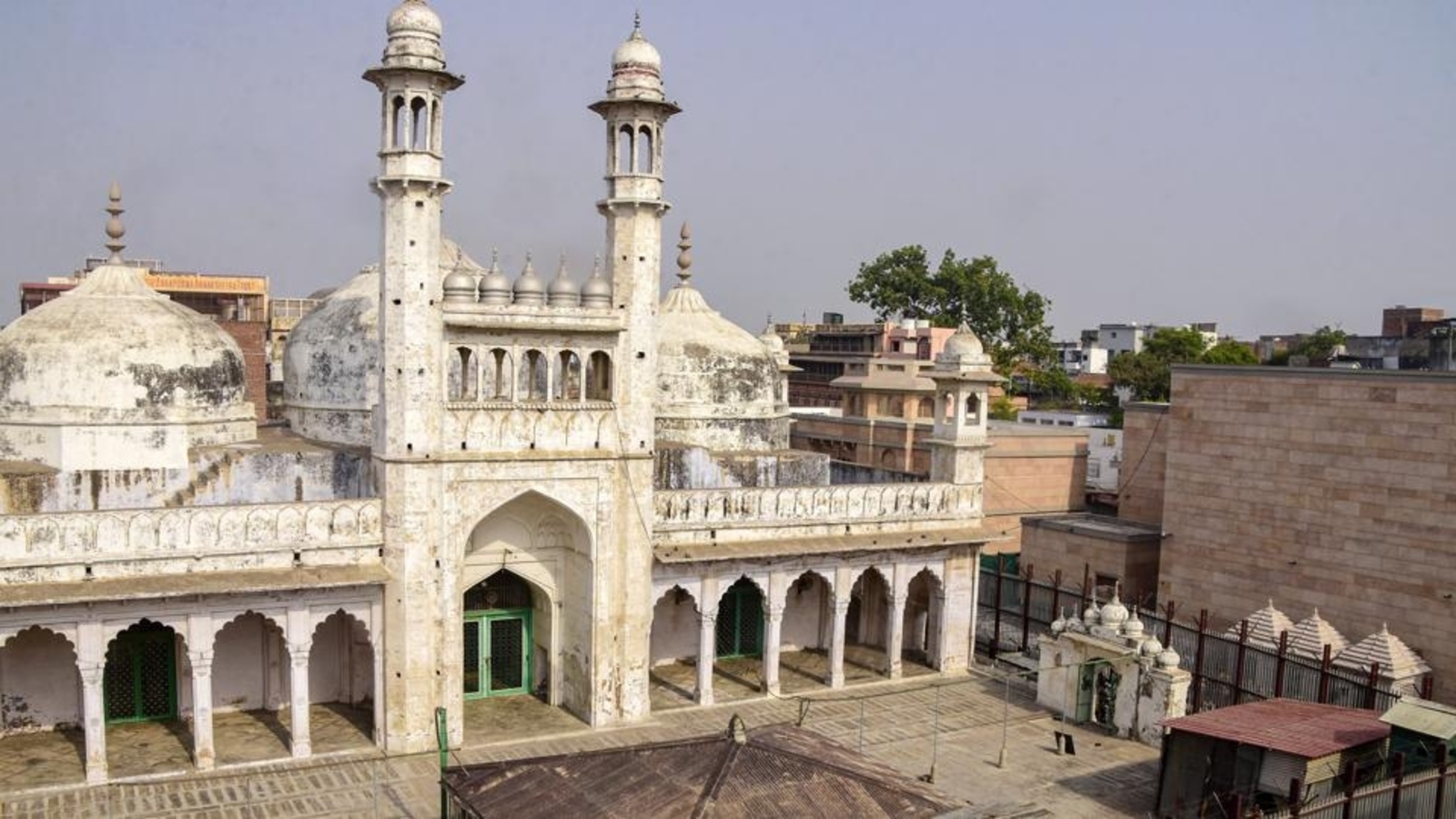 ASI's Gyanvapi report filed in a sealed cover | Latest News India - Vimarsana News