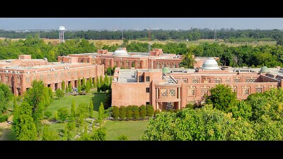 Indian Institute of Management Lucknow (File photo) Indian Institute of Management Lucknow (File photo)