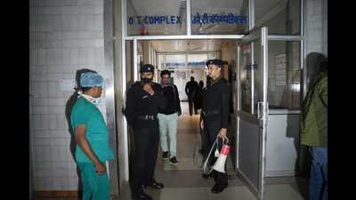 Rescue operations out at SGPGIMS in Lucknow on Monday after a fire broke out in the OT complex. (Mushtaq Ali/HT) Rescue operations out at SGPGIMS in Lucknow on Monday after a fire broke out in the OT complex. (Mushtaq Ali/HT)