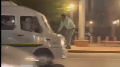 The incident gained widespread attention as videos capturing the event went viral on social media platforms. (X/ANI) The incident gained widespread attention as videos capturing the event went viral on social media platforms. (X/ANI)