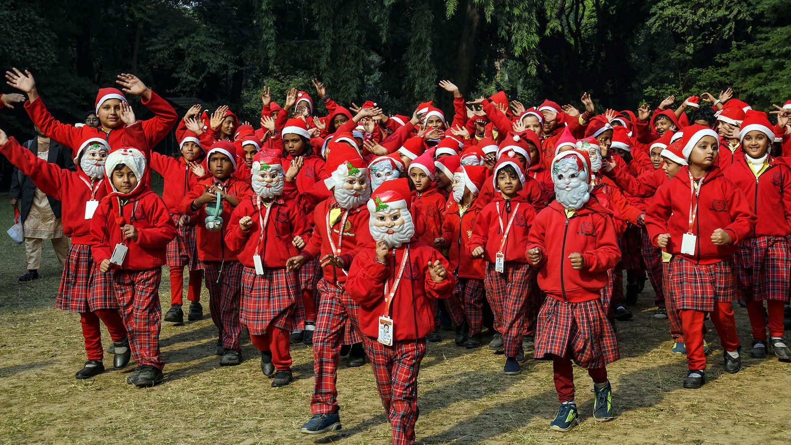 Maharashtra plans to open schools up to Class 2 not before 9am | Latest News India - Vimarsana News