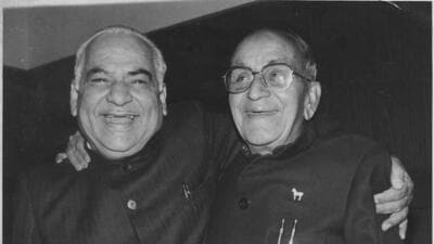 15 December 1993 - CM Madan Lal Khurana and Leader of the opposition Jag Pravesh Chandra at the Old Secretariat before the oath taking in the Delhi Assembly - HT Photo by HC Tiwari. 15 December 1993 - CM Madan Lal Khurana and Leader of the opposition Jag Pravesh Chandra at the Old Secretariat before the oath taking in the Delhi Assembly - HT Photo by HC Tiwari.