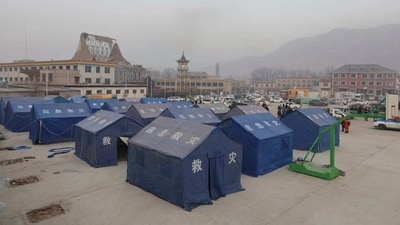Tents are set up for residents in the aftermath of an earthquake in Dahejia village of Jishishan county in northwestern China's Gansu province.&nbsp; (AP)