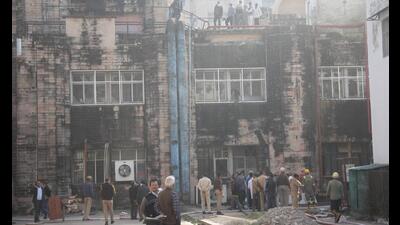 Rescue operations carried out at SGPGI in Lucknow on Monday after a fire broke out in the OT complex. (HT Photo) Rescue operations carried out at SGPGI in Lucknow on Monday after a fire broke out in the OT complex. (HT Photo)
