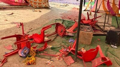 Two people have been admitted to a hospital in Kanpur after sustaining severe injuries in the incident (HT Photo) Two people have been admitted to a hospital in Kanpur after sustaining severe injuries in the incident (HT Photo)