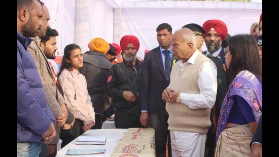 Take benefit maximum benefit of welfare schemes: Purohit to Ludhiana residents
