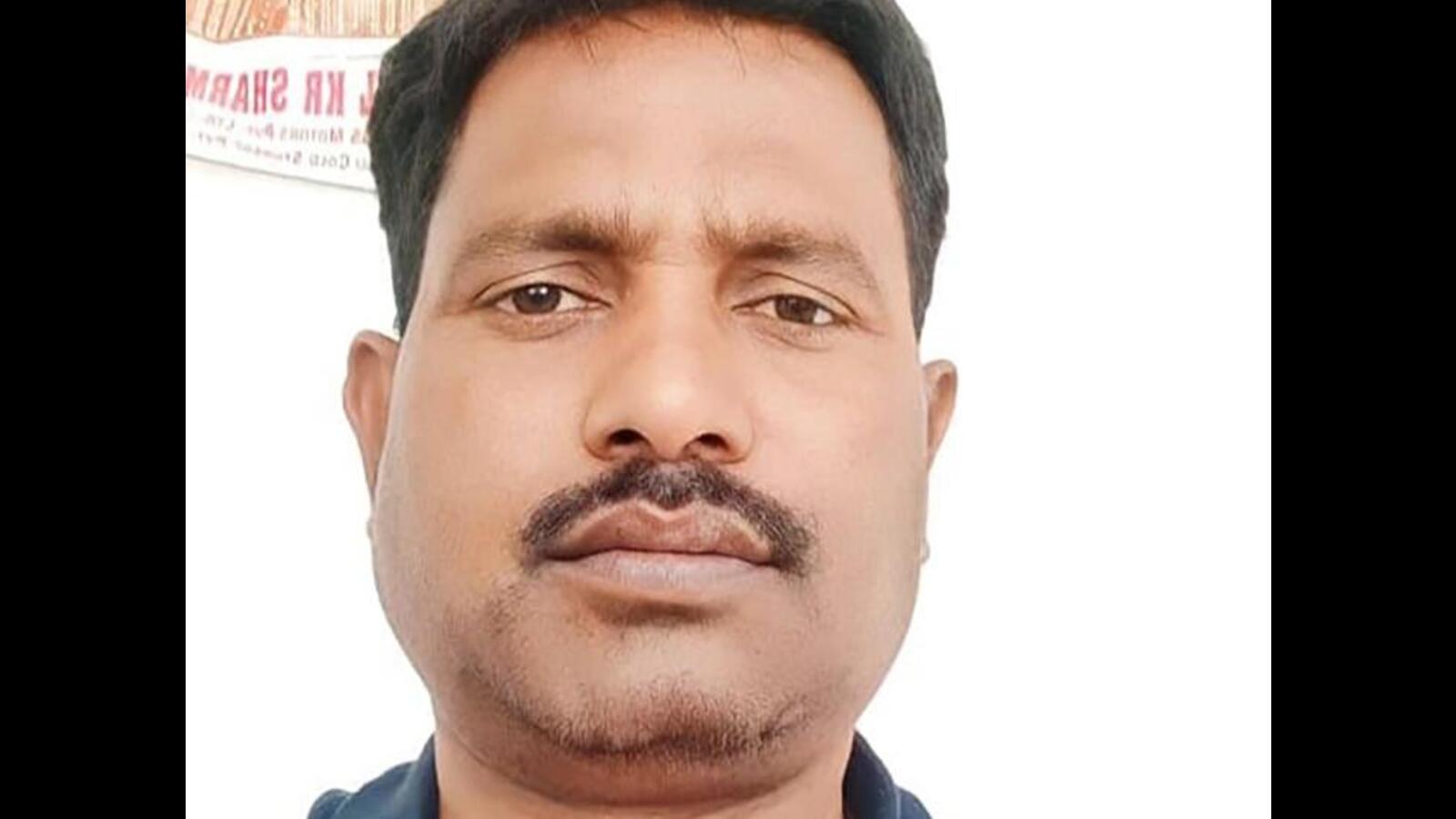52-year-old cop mowed down by car carrying liquor in Bihar, 1 held - Vimarsana News