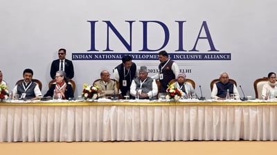 New Delhi, India - Dec. 19, 2023: Congress President Mallikarjun Kharge with party leaders Sonia Gandhi and Rahul Gandhi, Bihar CM Nitish Kumar, West Bengal CM and TMC chief Mamata Banerjee, NCP chief Sharad Pawar, RJD chief Lalu Prasad Yadav, Tamil Nadu CM and DMK chief MK Stalin, CPI(M) General Secretary Sitaram Yechury, Shiv Sena (UBT) chief Uddhav Thackeray and other opposition leaders during the Indian National Developmental Inclusive Alliance (INDIA) meeting, in New Delhi, India, on Tuesday, December 19, 2023. (Photo by Sanjeev Verma/ Hindustan Times) (Hindustan Times) New Delhi, India - Dec. 19, 2023: Congress President Mallikarjun Kharge with party leaders Sonia Gandhi and Rahul Gandhi, Bihar CM Nitish Kumar, West Bengal CM and TMC chief Mamata Banerjee, NCP chief Sharad Pawar, RJD chief Lalu Prasad Yadav, Tamil Nadu CM and DMK chief MK Stalin, CPI(M) General Secretary Sitaram Yechury, Shiv Sena (UBT) chief Uddhav Thackeray and other opposition leaders during the Indian National Developmental Inclusive Alliance (INDIA) meeting, in New Delhi, India, on Tuesday, December 19, 2023. (Photo by Sanjeev Verma/ Hindustan Times) (Hindustan Times)