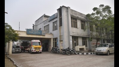 Lax security; thefts continue unabated at Ludhiana civil hospital Lax security; thefts continue unabated at Ludhiana civil hospital