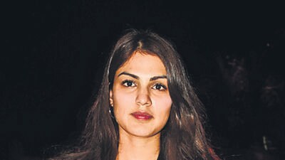 MUMBAI, INDIA - NOVEMBER 29, 2017 : Rhea Chakraborty was spotted at an eatery in Khar (W) on Wednesday November 29, 2017 in Mumbai, India. (Freelance photo by Yogen Shah) (Yogen Shah) MUMBAI, INDIA - NOVEMBER 29, 2017 : Rhea Chakraborty was spotted at an eatery in Khar (W) on Wednesday November 29, 2017 in Mumbai, India. (Freelance photo by Yogen Shah) (Yogen Shah)