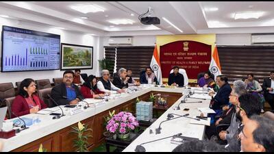 Union health minister Mansukh Mandaviya along with other officials during a Covid-19 review meeting, in New Delhi on Wednesday (ANI) Union health minister Mansukh Mandaviya along with other officials during a Covid-19 review meeting, in New Delhi on Wednesday (ANI)