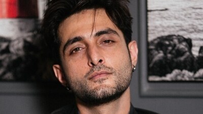 Actor Aadil Khan Actor Aadil Khan