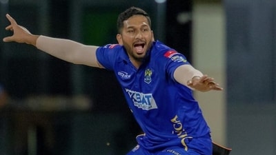 Tamil Nadu all-rounder Shahrukh Khan was expected to attract the bidders and was sold to Gujarat Titans for <span class='webrupee'>₹</span>7.4 crore (Shahrukh-Instagram) Tamil Nadu all-rounder Shahrukh Khan was expected to attract the bidders and was sold to Gujarat Titans for <span class='webrupee'>₹</span>7.4 crore (Shahrukh-Instagram)