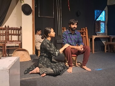 The play, Aashadh Ka Ek Din will be performed by members of Pratyancha Theatre Group. The play, Aashadh Ka Ek Din will be performed by members of Pratyancha Theatre Group.