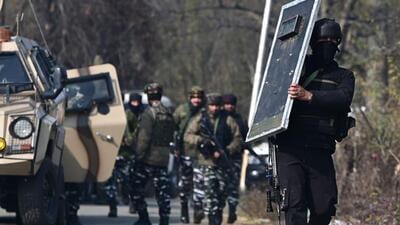Contact has been established this evening and the encounter is in progress, said Jammu-based defence spokesperson Lt Col Suneel Bartwal (FILE PHOTO/Waseem Andranii) Contact has been established this evening and the encounter is in progress, said Jammu-based defence spokesperson Lt Col Suneel Bartwal (FILE PHOTO/Waseem Andranii)