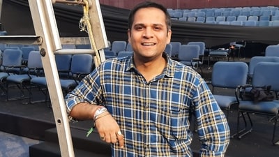 Actor Girish Sharma was recently in Lucknow. He acted in back-to-back plays Baaghi Albele and Golden Jubilee staged during the Repertwahr Festival. (Deep Saxena/HT) Actor Girish Sharma was recently in Lucknow. He acted in back-to-back plays Baaghi Albele and Golden Jubilee staged during the Repertwahr Festival. (Deep Saxena/HT)