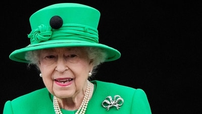 Queen Elizabeth II at the Buckingham Palace balcony. (AFP) Queen Elizabeth II at the Buckingham Palace balcony. (AFP)