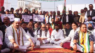 UP Congress president Ajay Rai and party workers and leaders held a dharna in Lucknow on Friday (Sourced) UP Congress president Ajay Rai and party workers and leaders held a dharna in Lucknow on Friday (Sourced)