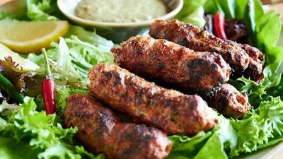 Delhi's winter streets are a treasure trove of culinary delights. From the famous Daulat ki Chaat to the savory Ram Laddoo, the city's street food offers a rich tapestry of flavors. Nalli Nihari, a slow-cooked mutton stew, and the beloved Parathas are must-tries for any food enthusiast. Finally, for a warm and comforting option, the Kharode and Magaj ka Shorba, or paya soup, provides a nourishing treat during the chilly months. (Representative Photo (Pinterest)) Delhi's winter streets are a treasure trove of culinary delights. From the famous Daulat ki Chaat to the savory Ram Laddoo, the city's street food offers a rich tapestry of flavors. Nalli Nihari, a slow-cooked mutton stew, and the beloved Parathas are must-tries for any food enthusiast. Finally, for a warm and comforting option, the Kharode and Magaj ka Shorba, or paya soup, provides a nourishing treat during the chilly months. (Representative Photo (Pinterest))