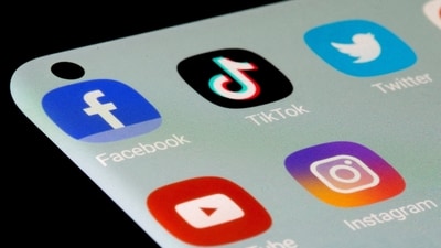 FILE PHOTO: Facebook, TikTok, Twitter, YouTube and Instagram apps are seen on a smartphone in this illustration taken, July 13, 2021. REUTERS/Dado Ruvic/Illustration/File Photo