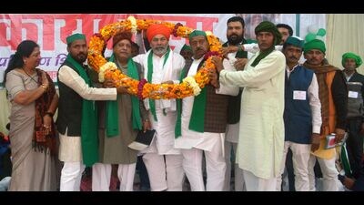 Rakesh Tikait in Prayagraj on Saturday. (HT Photo) Rakesh Tikait in Prayagraj on Saturday. (HT Photo)