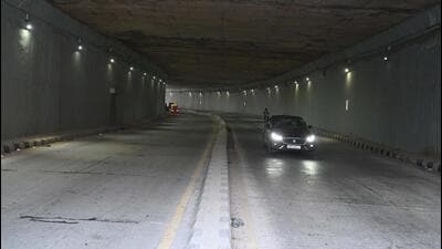 The Atul Kataria Chowk underpass on the Old Delhi road in Gurugram on Saturday. (Parveen Kumar/HT Photo) The Atul Kataria Chowk underpass on the Old Delhi road in Gurugram on Saturday. (Parveen Kumar/HT Photo)