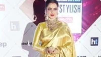 6. There has been a strong desire to choose classic things instead of being fashion obsessed. Rekha was seen wearing the ageless Kanjeevaram at an event. (HT Photo ) 6. There has been a strong desire to choose classic things instead of being fashion obsessed. Rekha was seen wearing the ageless Kanjeevaram at an event. (HT Photo )