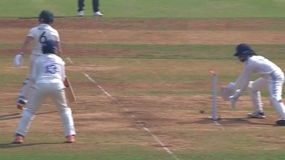 Richa Ghosh shows brilliant game awareness Richa Ghosh shows brilliant game awareness