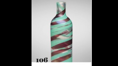 Glass vase designed by Carlo Scarpa. Glass vase designed by Carlo Scarpa.