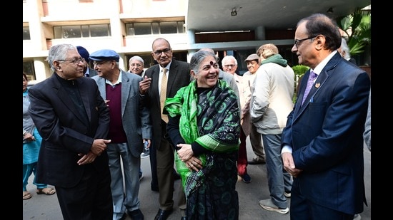 From left: Former PU V-C Arun Kumar Grover, environmental activist Vandana Shiva, Government of India’s principal scientific advisor Ajay Kumar Sood and other old students at the department of physics during the global alumni meet at Panjab University on Saturday. (Ravi Kumar/HT)