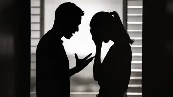 When we feel that the relationship is not equal – be it financially or in sharing responsibilities – it can make us feel frustrated and angry.&nbsp;(Unsplash)