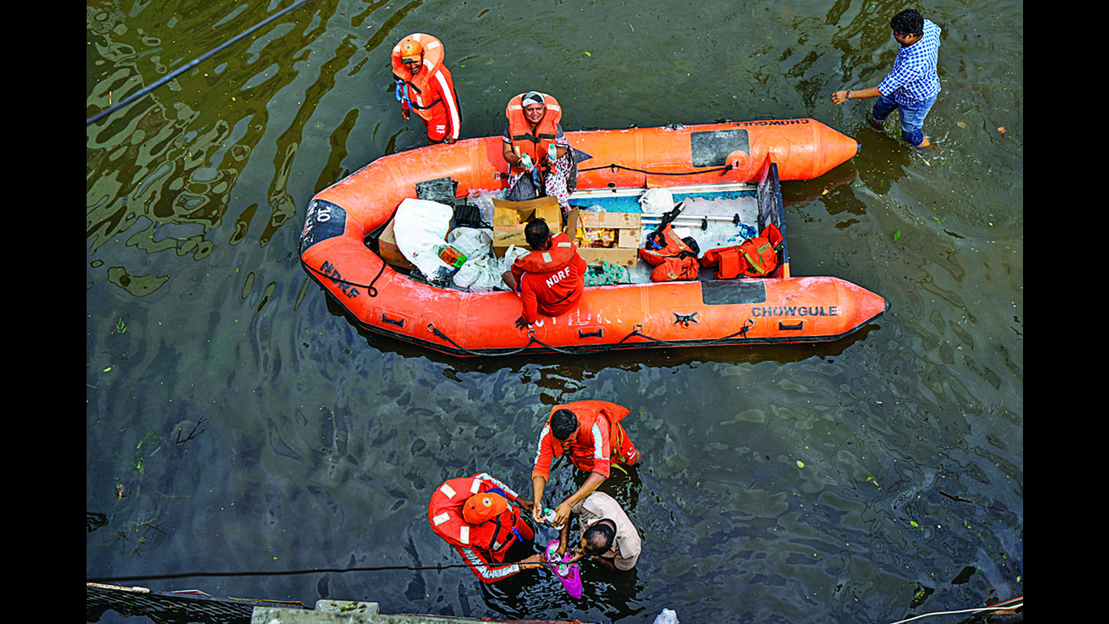 Staying afloat: Lessons from flood-prone cities - Vimarsana News
